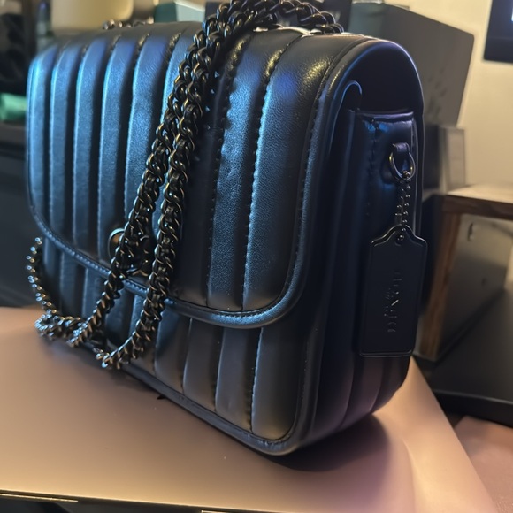 Coach - Picture 3 of 3